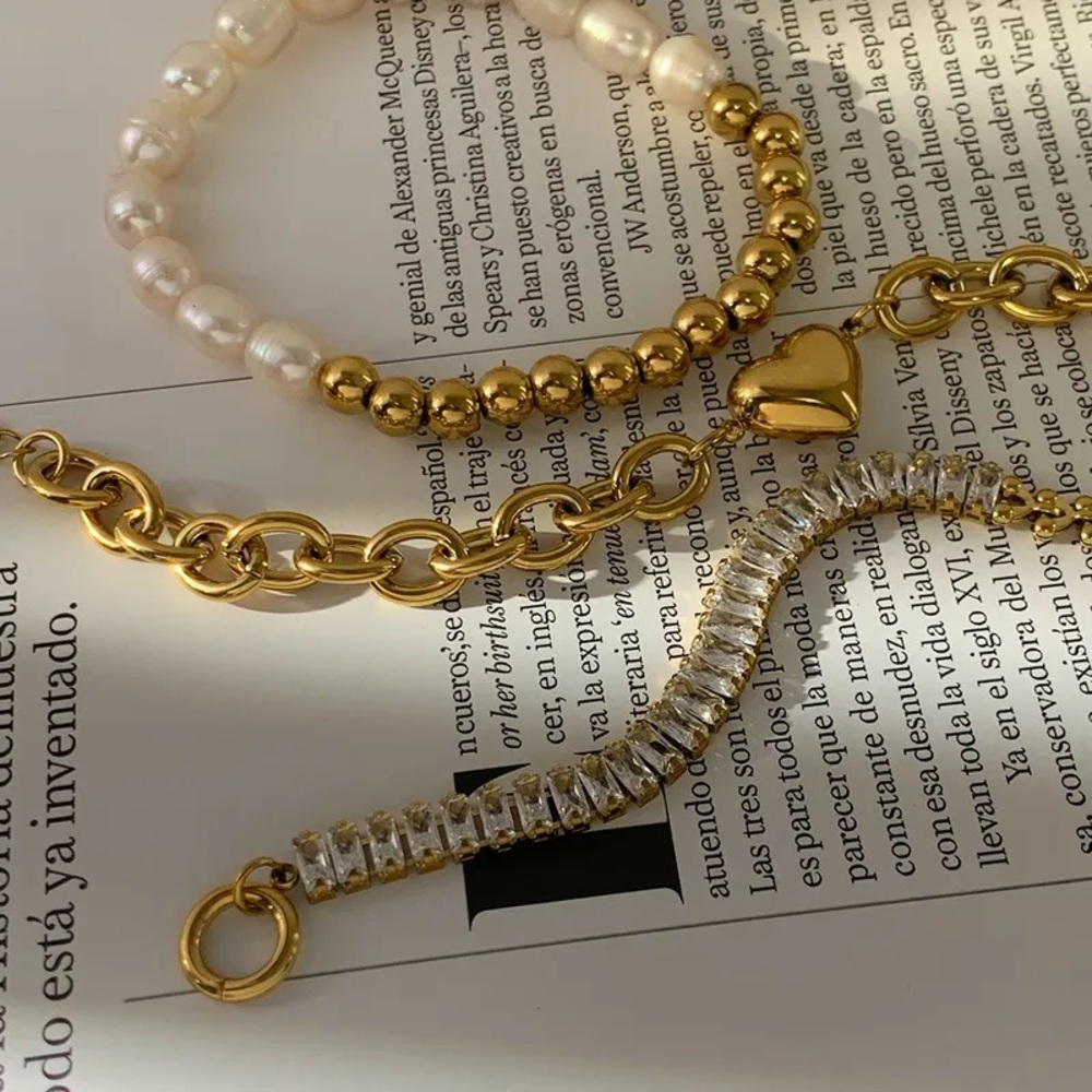 Heart Bracelet Stack Set! - Picture 2 of 4